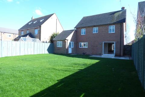 25 Lambourne Close, Bidford On Avon, Alcester, B50 4QH