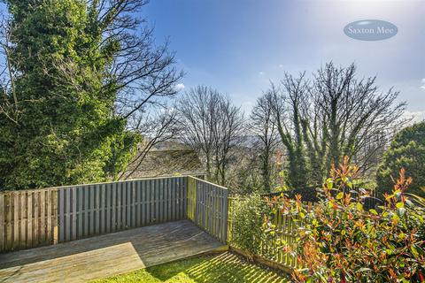 16 High View, Sheffield, S5 8YE