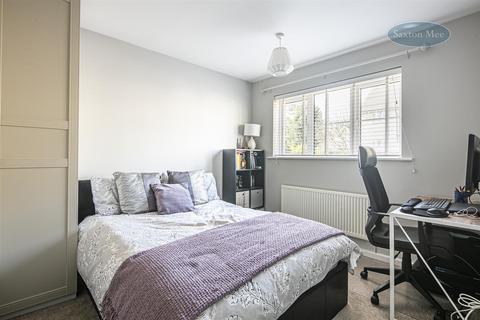 16 High View, Sheffield, S5 8YE
