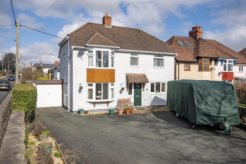 The Terraces, Morda, Oswestry 3 bed detached house £250,000
