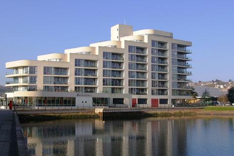 2 bedroom apartment to rent, The Mirage, 21 Harbour Road, Portishead, BS20