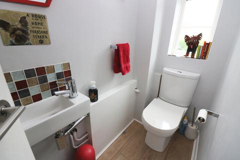 12 Englehurst, Englefield Green, Egham, TW20 0EE