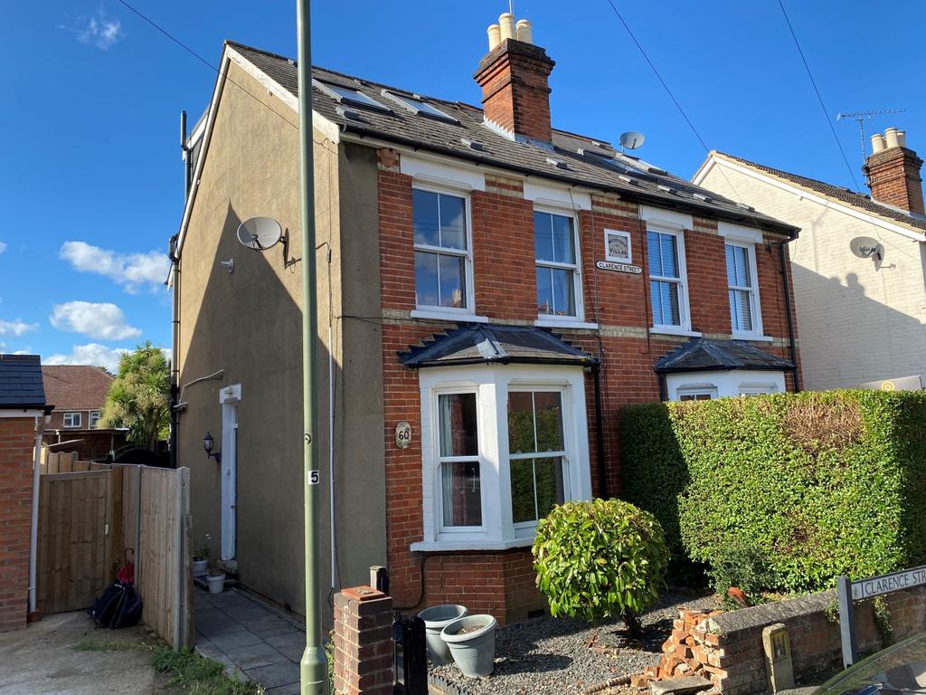 Clarence Street, Egham, Surrey, TW20 4 bed semidetached house £575,000