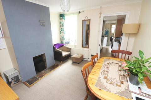 56 Edgell Road, Staines, TW18 2ES