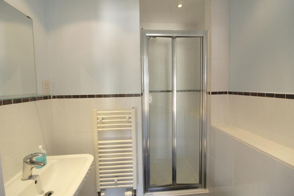 19 Beckingham en suite
