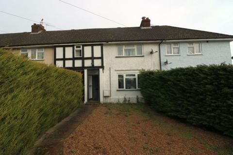 5 bedroom terraced house to rent, Magna Road, Englefield Green, Egham, Surrey, TW20