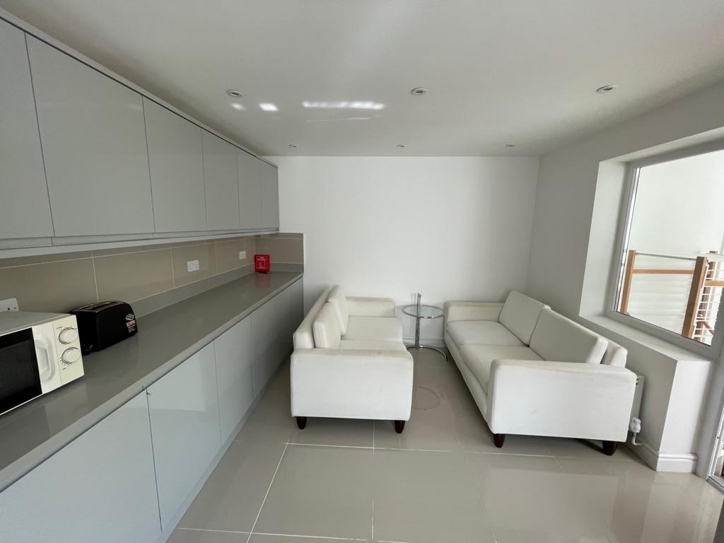 Kitchen2