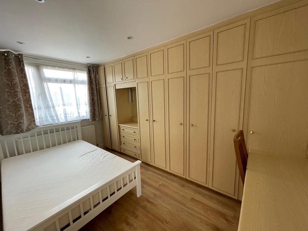 Bed3