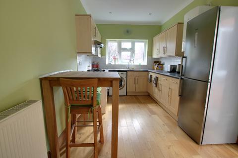 22 Avenue Road, Southampton, SO14 6TT