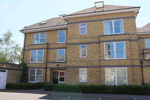 2 bedroom flat to rent, Vicarage Road, Egham, Surrey, TW20