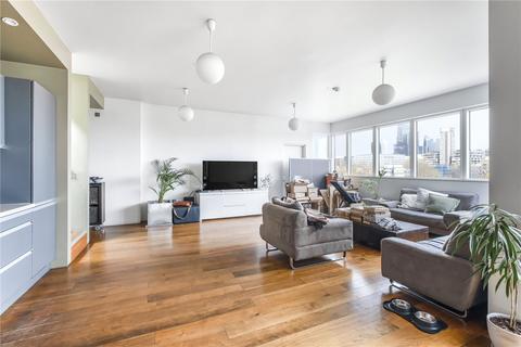 2 bedroom penthouse to rent, Tanner Street, London, SE1