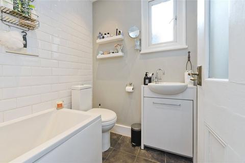 2 bedroom apartment for sale, College Road, London, NW10