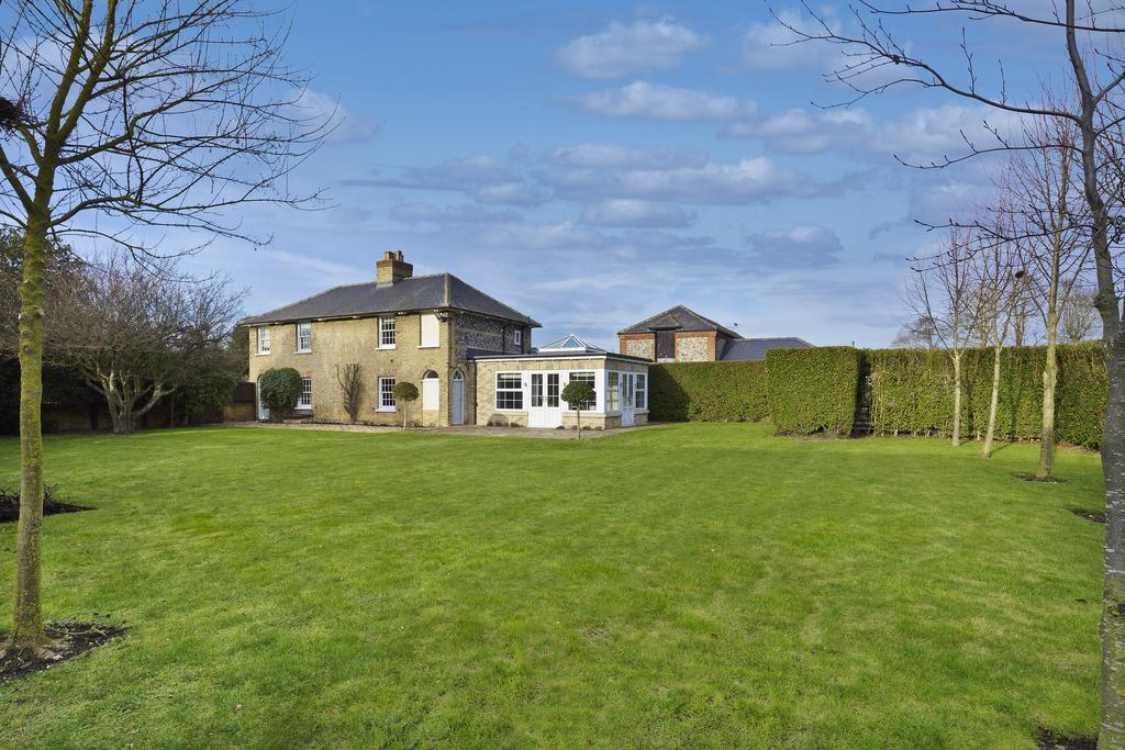 Snailwell Road, Newmarket CB8 5 bed equestrian property for sale £