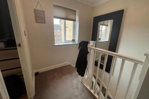 3 bedroom terraced house to rent, Lady Margaret Gardens, Ware