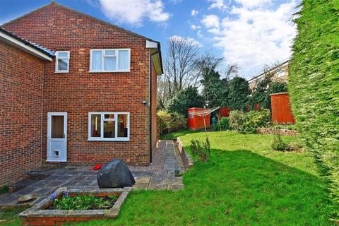 15 Goudhurst Close, Canterbury, CT2 7TU