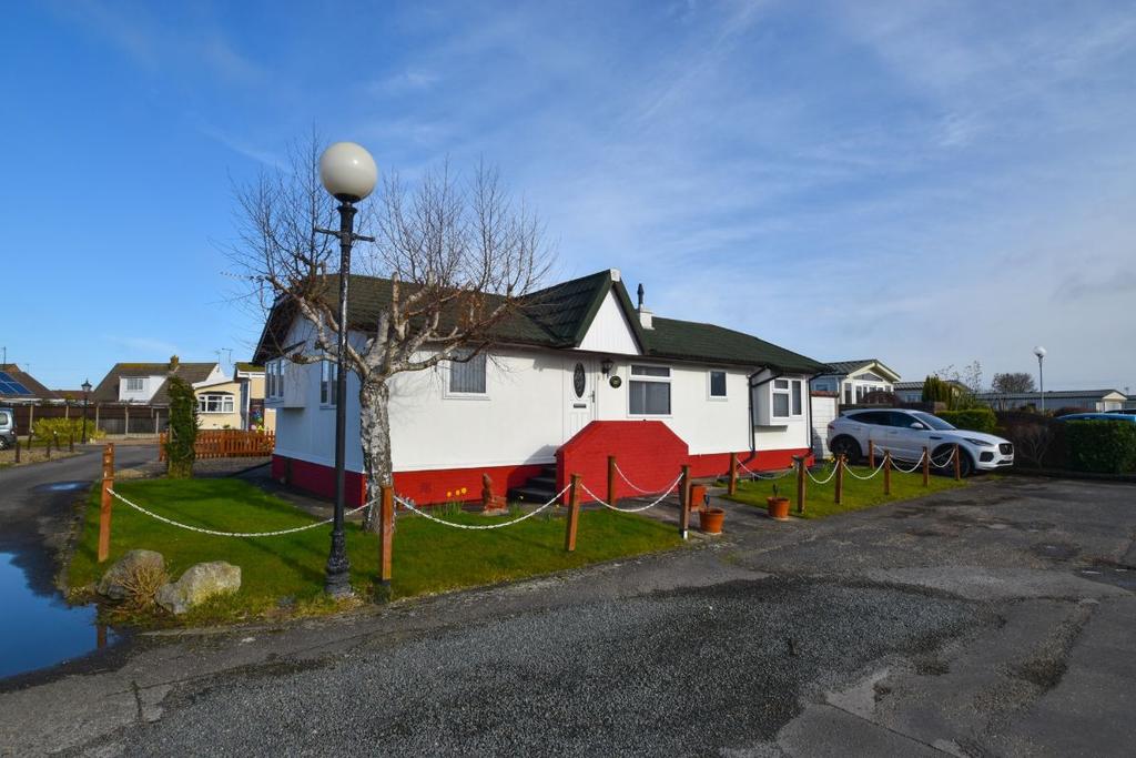 Mallard Way, Beacon Park Home Village, Skegness 2 bed bungalow £145,500