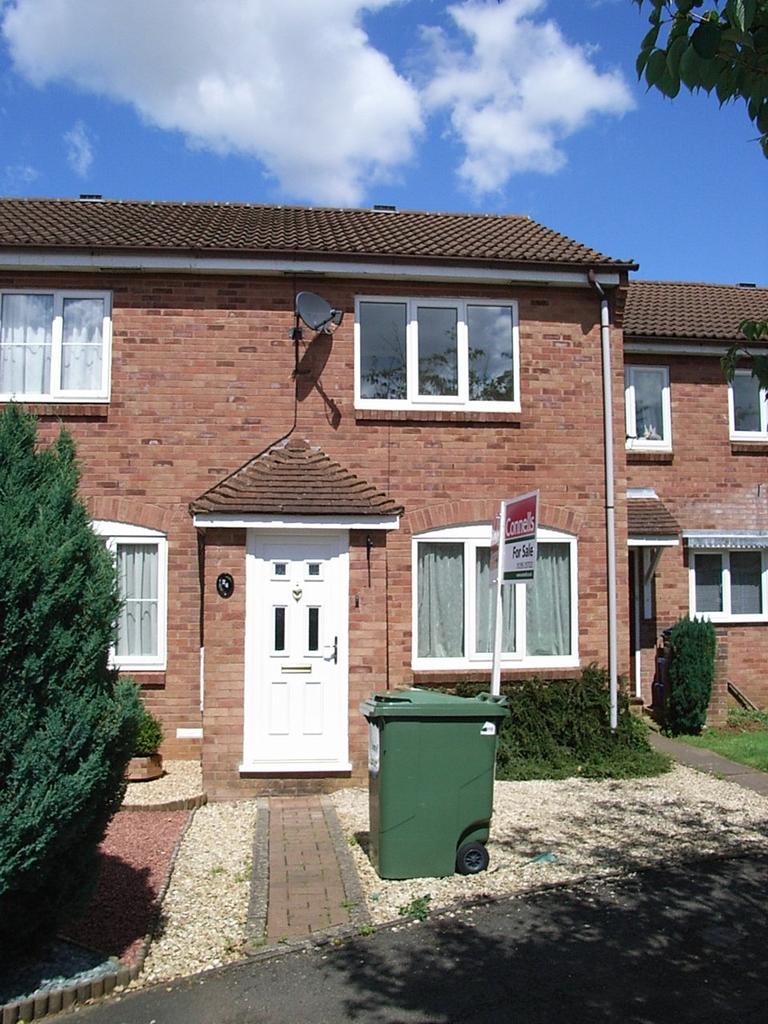 Winchelsea Close Banbury 2 bed terraced house £900 pcm (£208 pw)