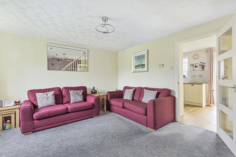 19 Ashlea Meadow, Bishops Cleeve, Cheltenham, GL52 7WG