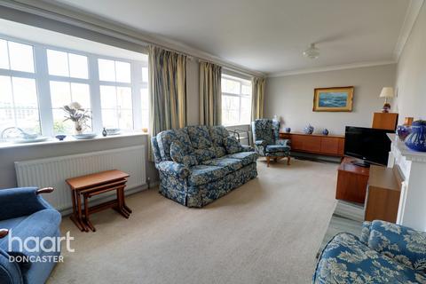 7 Leyburn Road, Skellow, Doncaster, DN6 8NG
