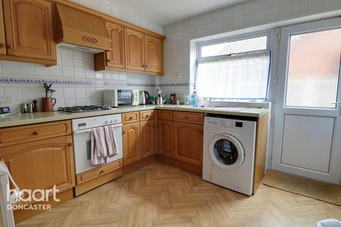 7 Leyburn Road, Skellow, Doncaster, DN6 8NG