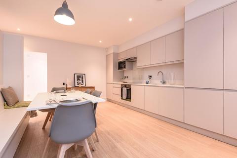 Flat 16, Dryden Court Renfrew Road, London, SE11 4NH