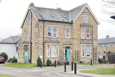 2 bedroom flat for sale, Grove Park, Barnard Castle DL12