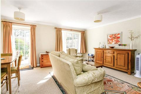 11 Englehurst, Englefield Green, Egham, TW20 0EE