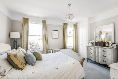 12 Danbrook Road, London, SW16 5JX