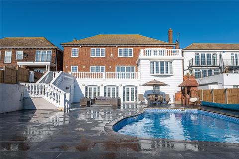 38 Lodwick, Shoeburyness, Southend-on-sea, SS3 9HW