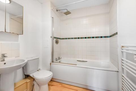 1 bedroom flat for sale, Slough,  Berkshire,  SL1