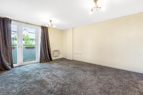 1 bedroom flat for sale, Slough,  Berkshire,  SL1