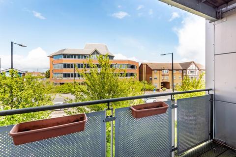 1 bedroom flat for sale, Slough,  Berkshire,  SL1