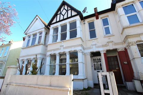 3 bedroom terraced house to rent, Westcliff Park Drive, Westcliff-on-Sea, Essex, SS0