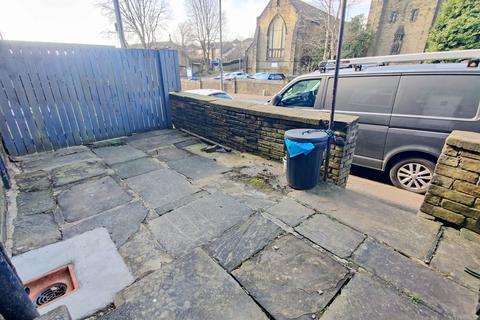 30 Back Clough, Halifax, HX3 7HH