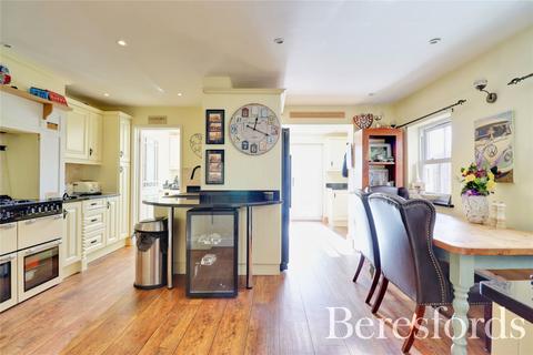 39 Mill Road, Burnham-on-crouch, CM0 8PZ