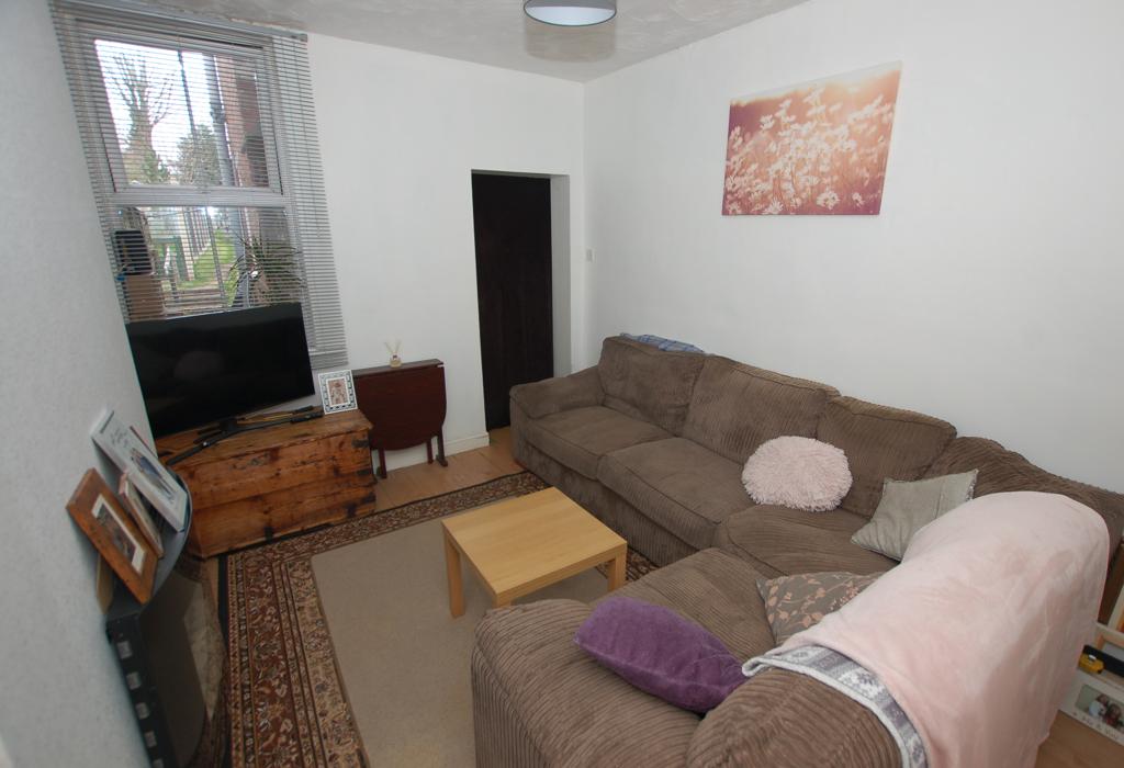 Witton Street, Stourbridge, DY8 3YE 2 bed terraced house £195,000