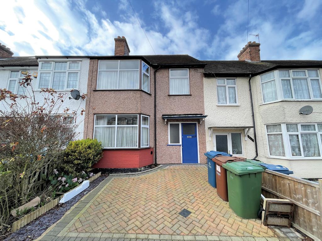 208 Byron Road, Harrow, Middlesex 3 bed terraced house £300,000