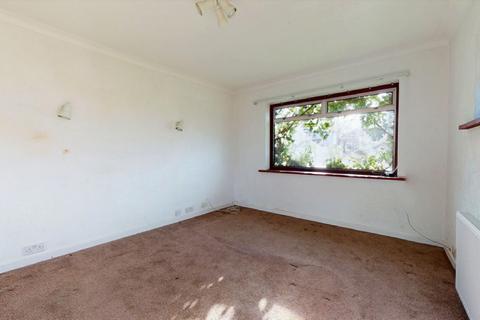 50 Ridgemount Avenue, Coulsdon, CR5 3AQ
