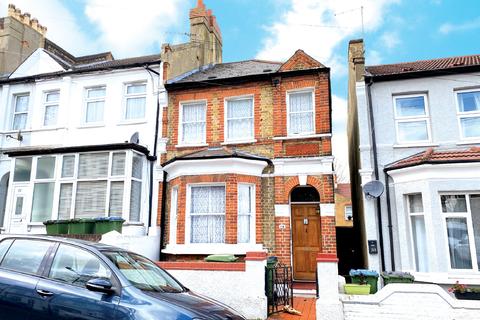 170 Ancona Road, London, SE18 1AB