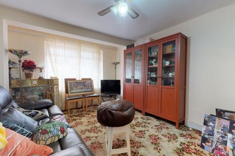 16 Elthruda Road, London, SE13 6SR