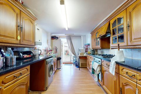 16 Elthruda Road, London, SE13 6SR