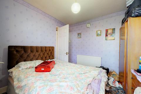 16 Elthruda Road, London, SE13 6SR