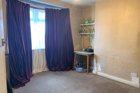 11 Egerton Road, Wembley, HA0 4ES
