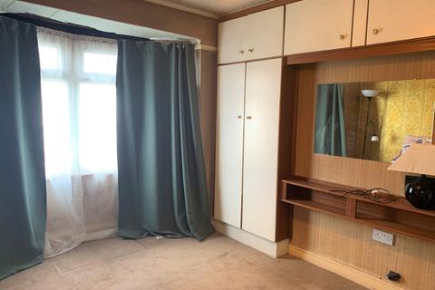 11 Egerton Road, Wembley, HA0 4ES