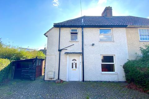 21 Walton Way, London, W3 0AW