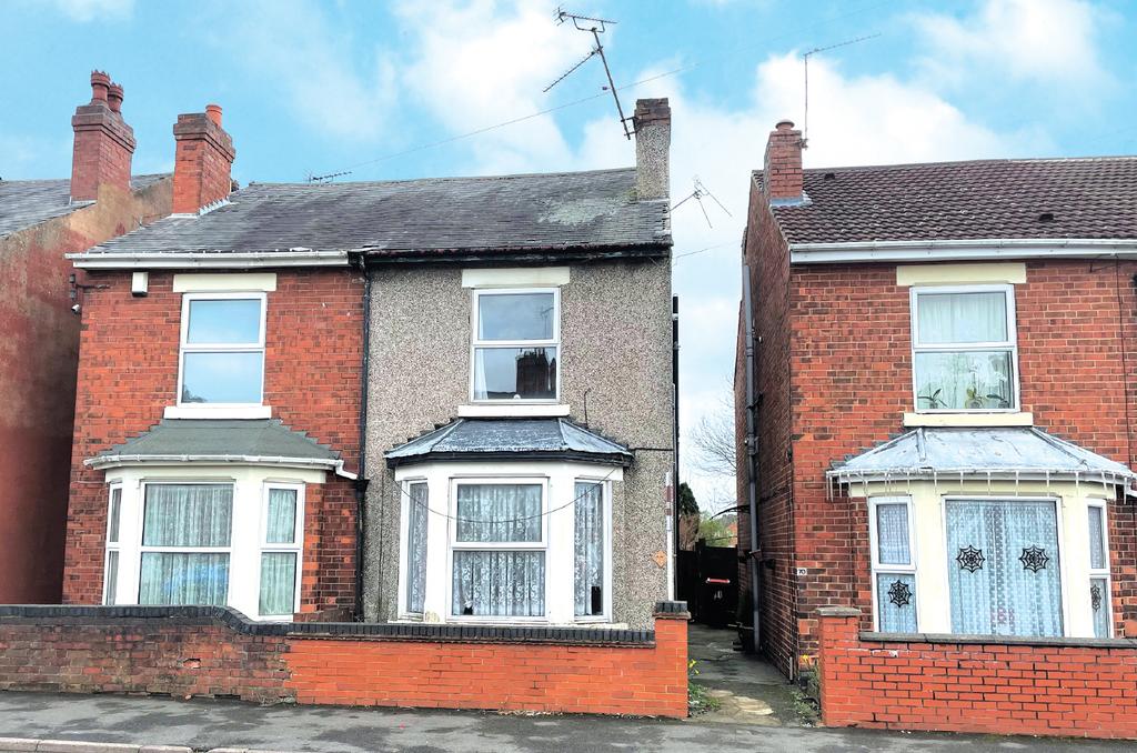 72 Harcourt Street, Kirby in Ashfield, Nottingham 3 bed semidetached