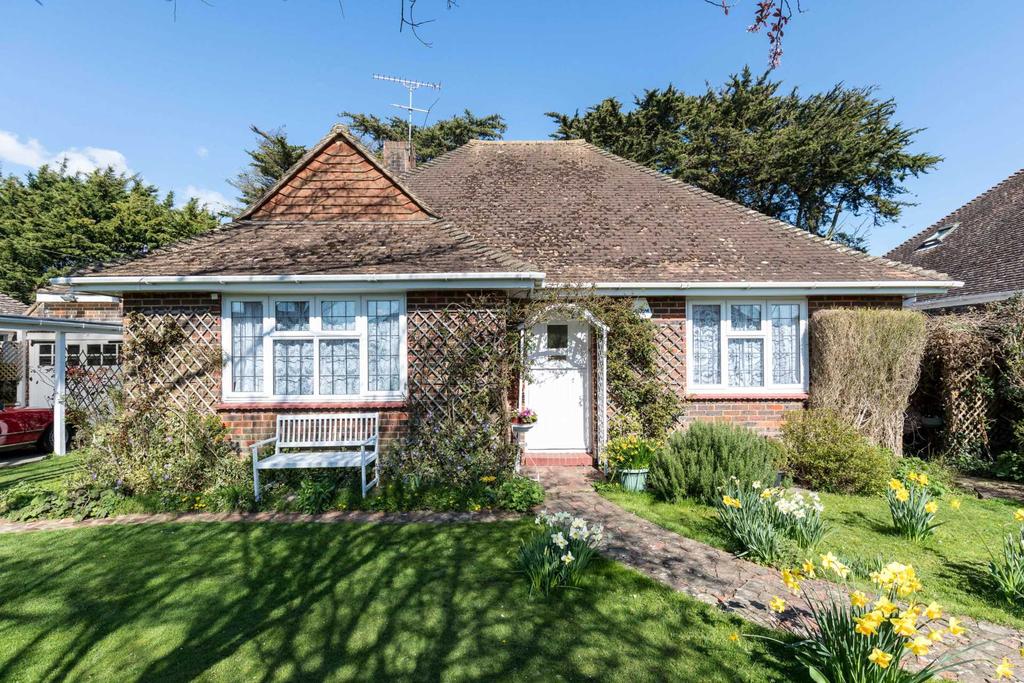 Downview Avenue, Ferring By Sea 2 bed detached bungalow £550,000