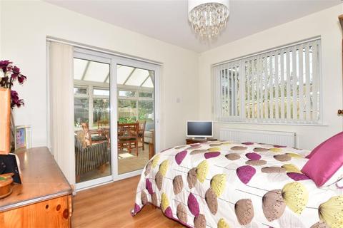 6 Dorcas Gardens, Broadstairs, CT10 1BS