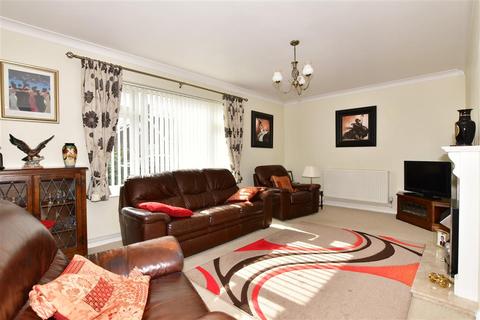 6 Dorcas Gardens, Broadstairs, CT10 1BS