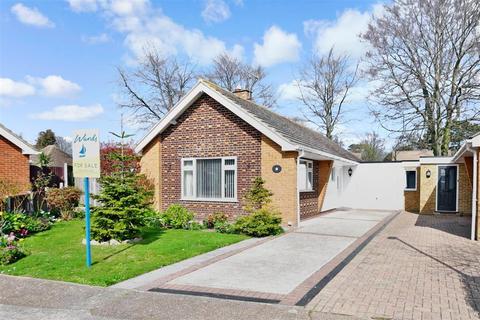 6 Dorcas Gardens, Broadstairs, CT10 1BS